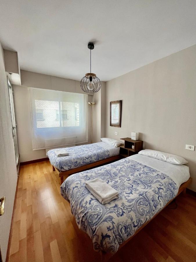 Atuaire Home Agradable Apartamento En El Centro De Burgos Parking Incluido Extérieur photo